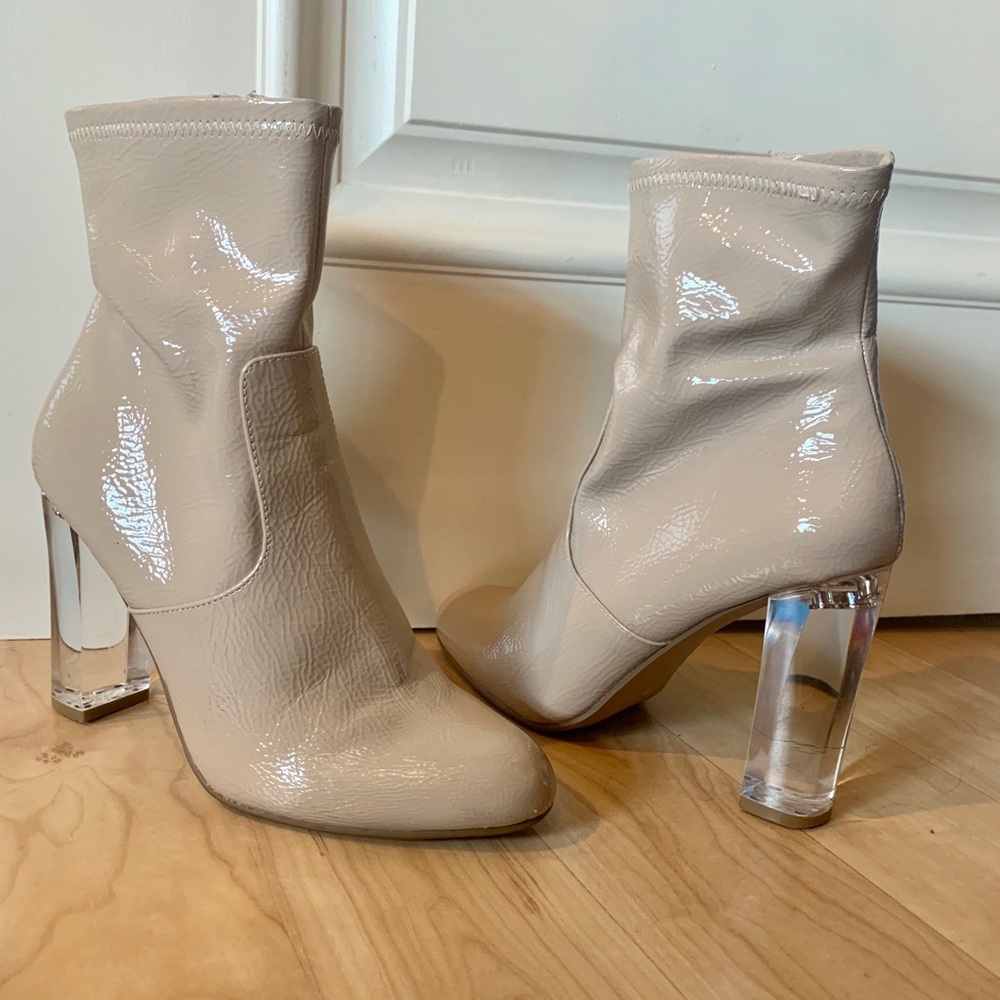 Steve Madden Eminent Booties